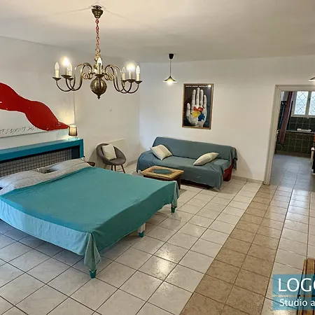 Loggia *